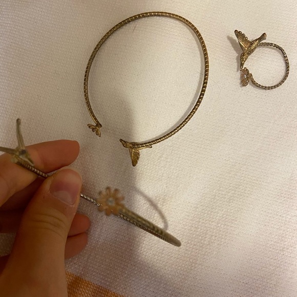 Jewellery Set - 2 Bracelets and Ring - Picture 3 of 6